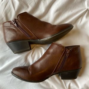 Brown Wileyy booties